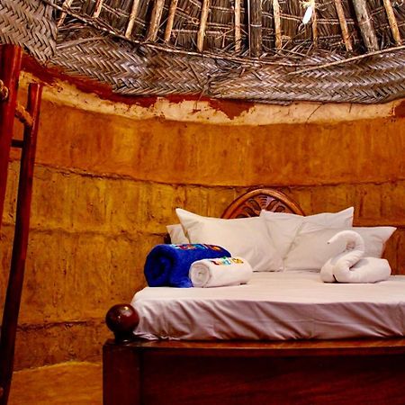 Отель Zanzigo Нунгви Экстерьер фото